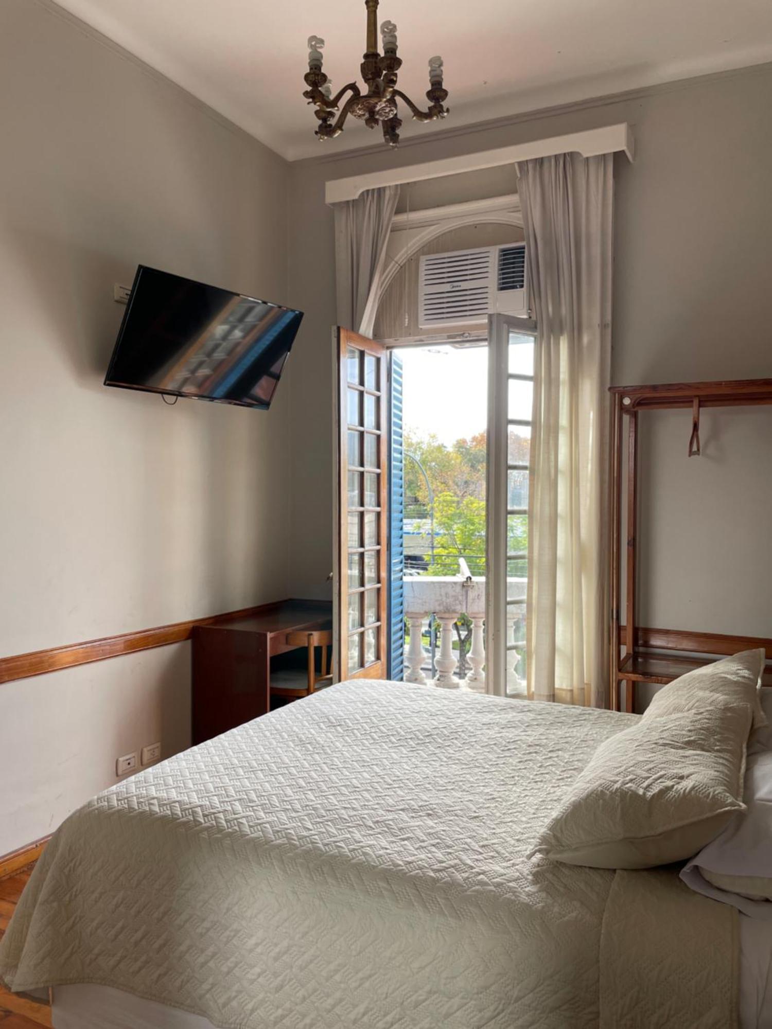 Hotel Vicente López Eksteriør billede