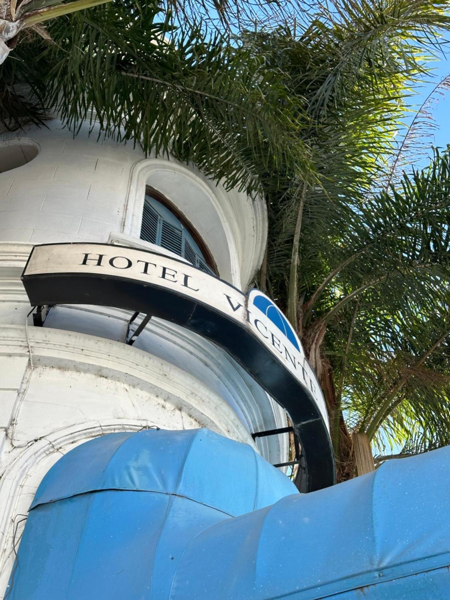 Hotel Vicente López Eksteriør billede